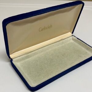 Vintage Garfinckel’s Blue Velvet Jewelry Box